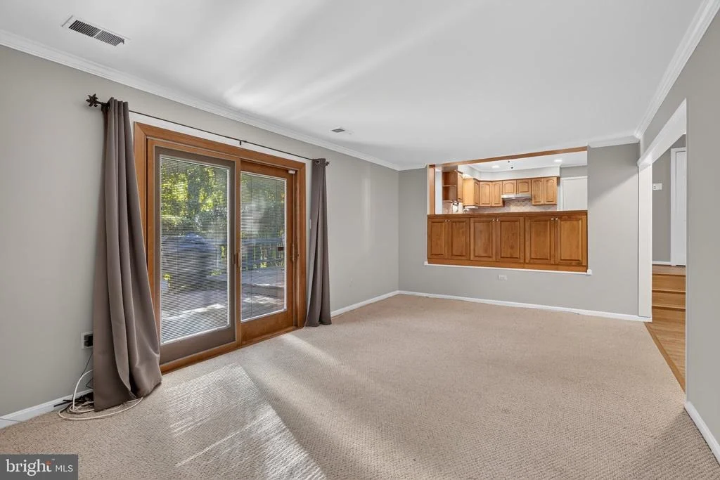 Photo of 7111 CARNATION COURT