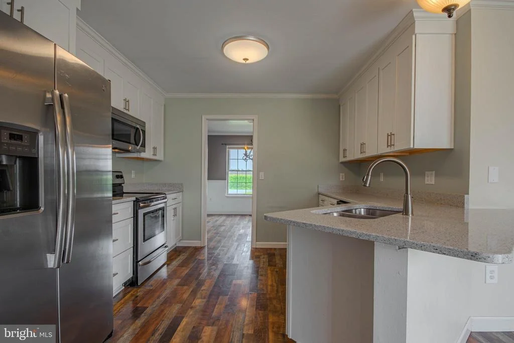 Photo of 26521 PEMBERTON DRIVE