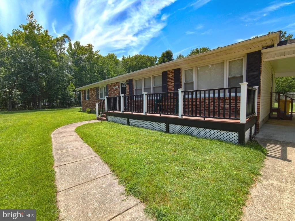 Photo of 6066 SHADY SIDE ROAD