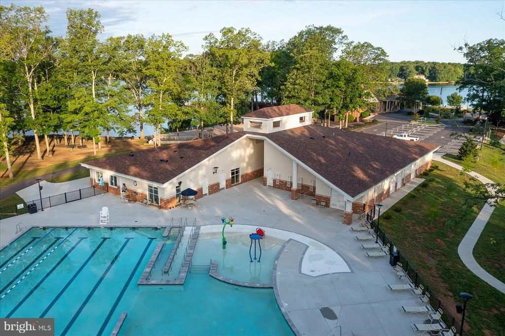 Photo of 537 MONTICELLO CIRCLE