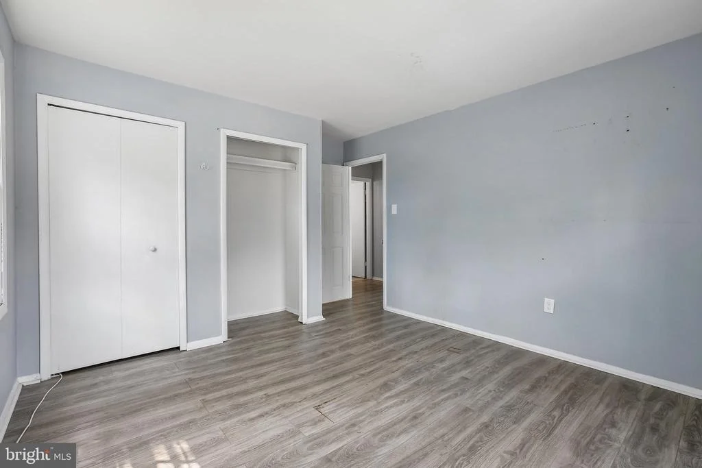 Photo of 720 CHAPELGATE DRIVE