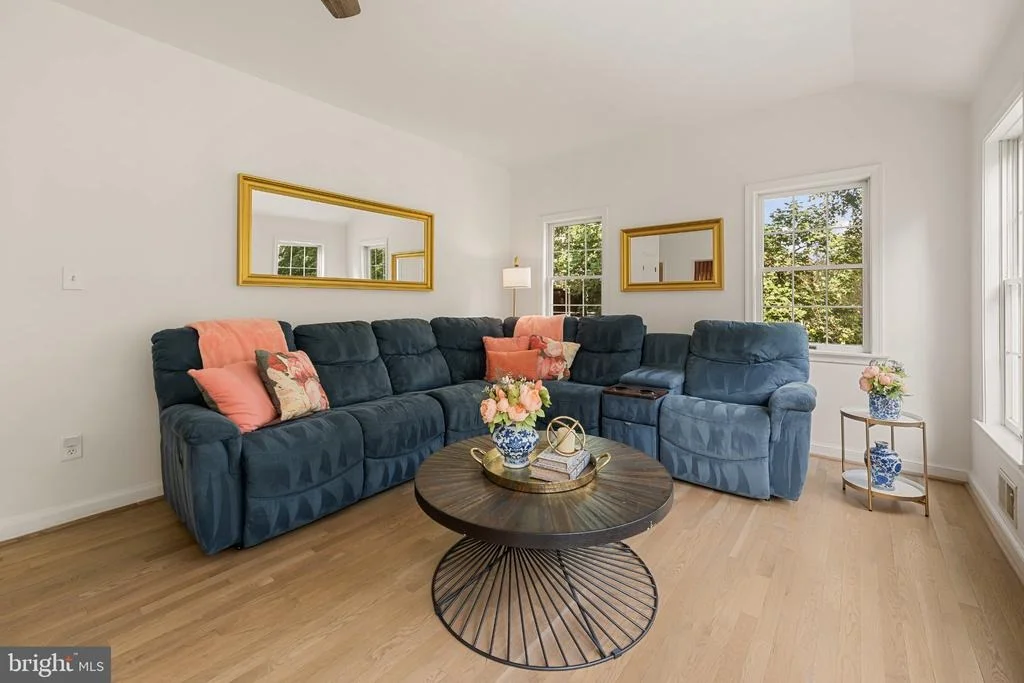 Photo of 1750 OVERLOOK DRIVE