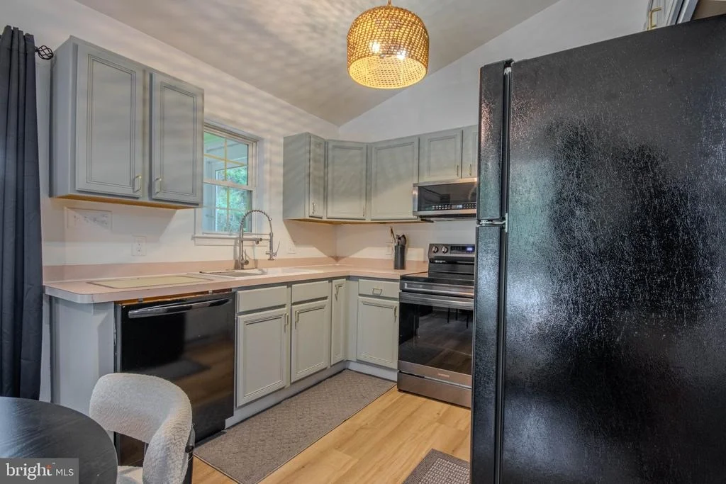 Photo of 1142 OCEAN PARKWAY