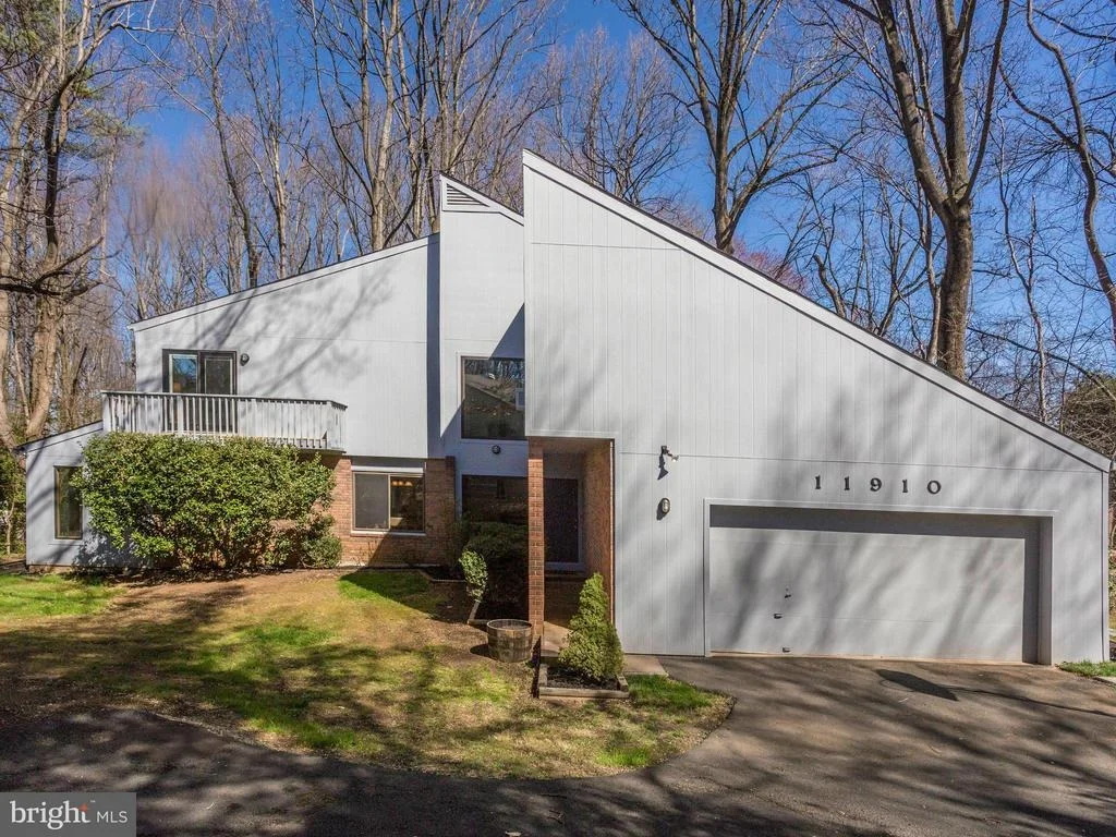 Photo of 11910 BENNETT ROAD
