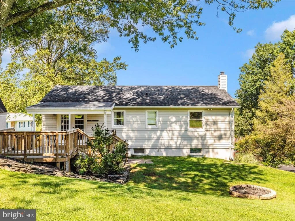 Photo of 7291 BEECHTREE LANE