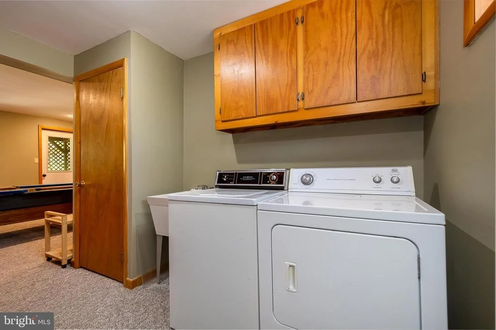 Photo of 365 RIDGE ROAD