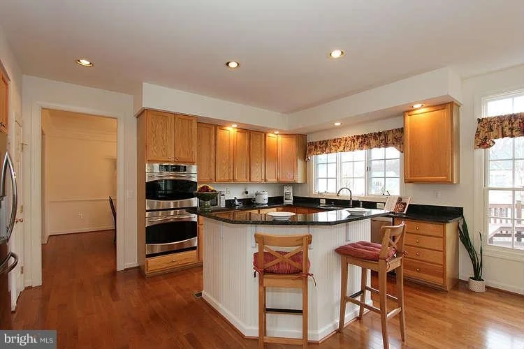 Photo of 4419 WINDING OAK DRIVE