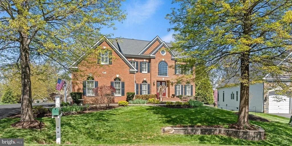 Photo of 24176 SPRING MEADOW CIRCLE