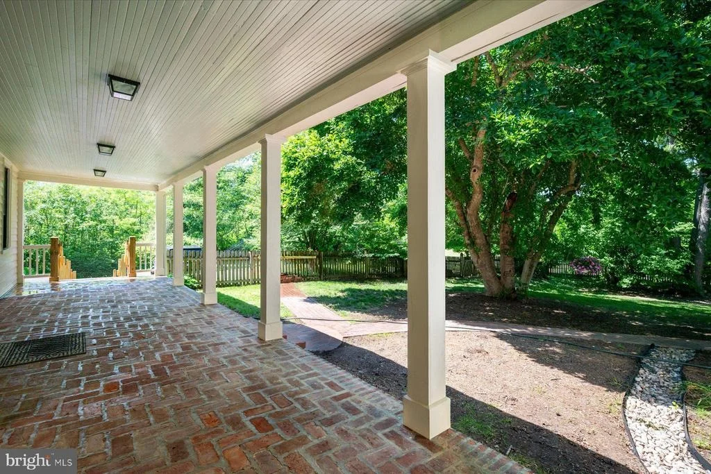 Photo of 5503 BROOKS WOODS ROAD