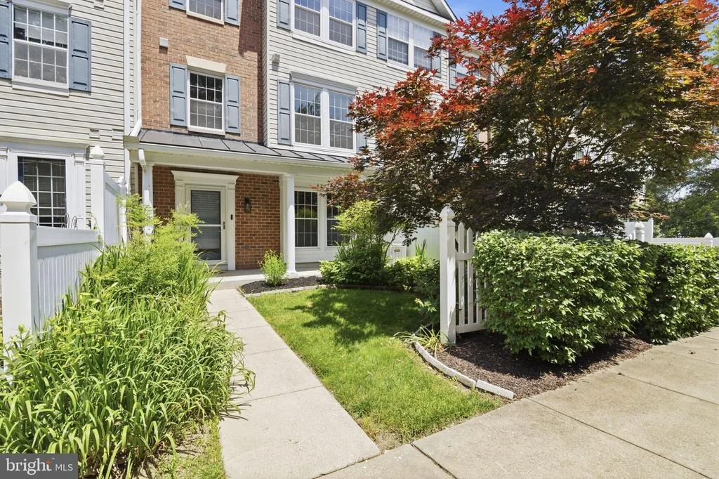 Photo of Unit 25 at 4240 MAPLE PATH CIRCLE
