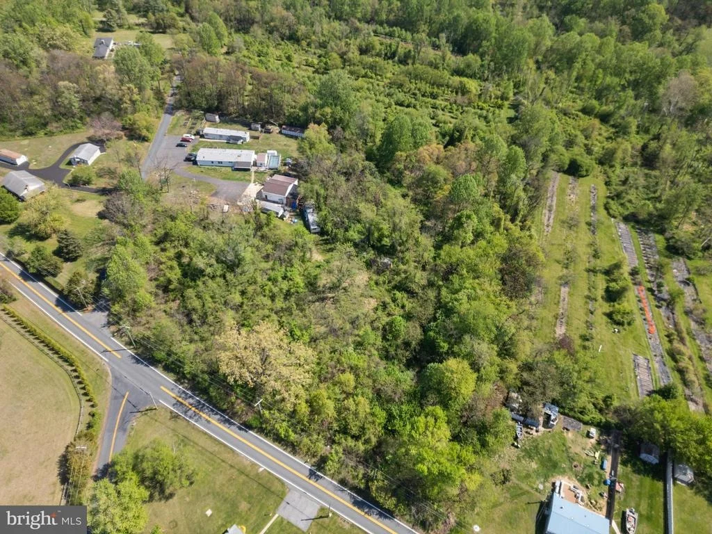 Photo of 2302 CASTLETON ROAD