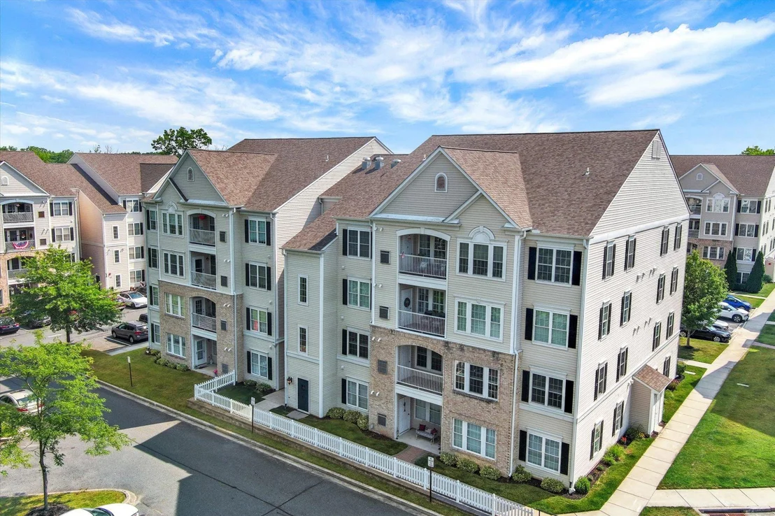 Photo of Unit 6 at 1403-F JOPPA FOREST DRIVE
