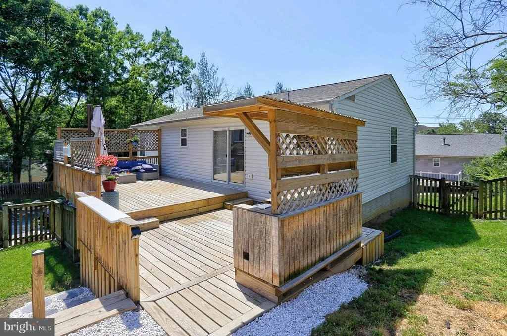 Photo of 2124 FREDERICK