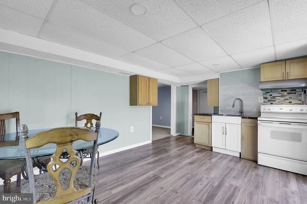 Photo of 6621 WILLIS LANE