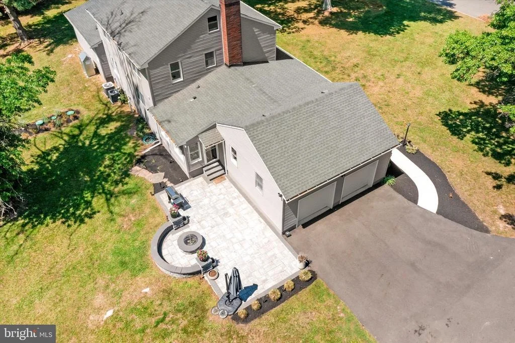 Photo of 5 SKYFIELD DRIVE