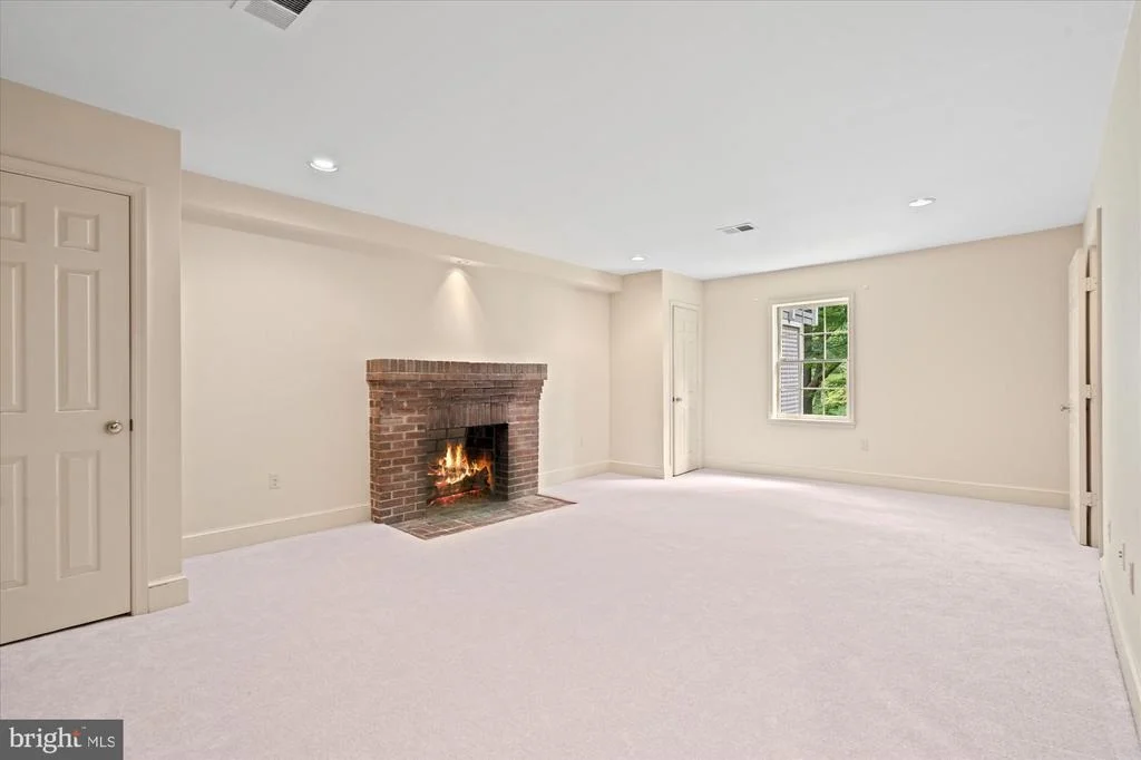 Photo of 1033 SWINKS MILL ROAD