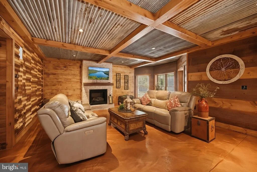 Photo of 60 JOANS LANE