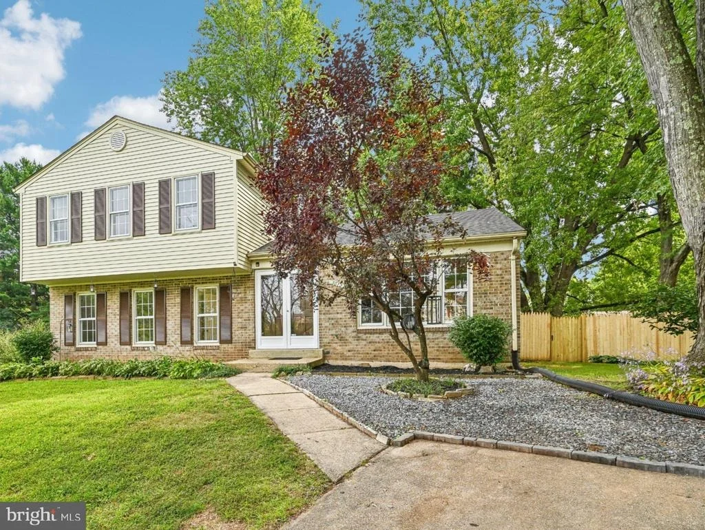 Photo of 3012 PEEBLES COURT