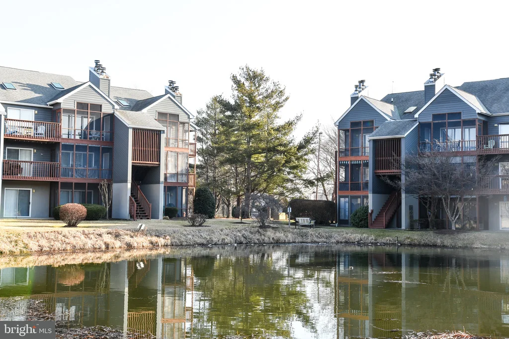 Photo of Unit 2 at 260 SEA EAGLE DRIVE