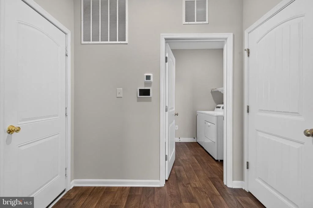 Photo of 20583 SMITHFIELD CIRCLE