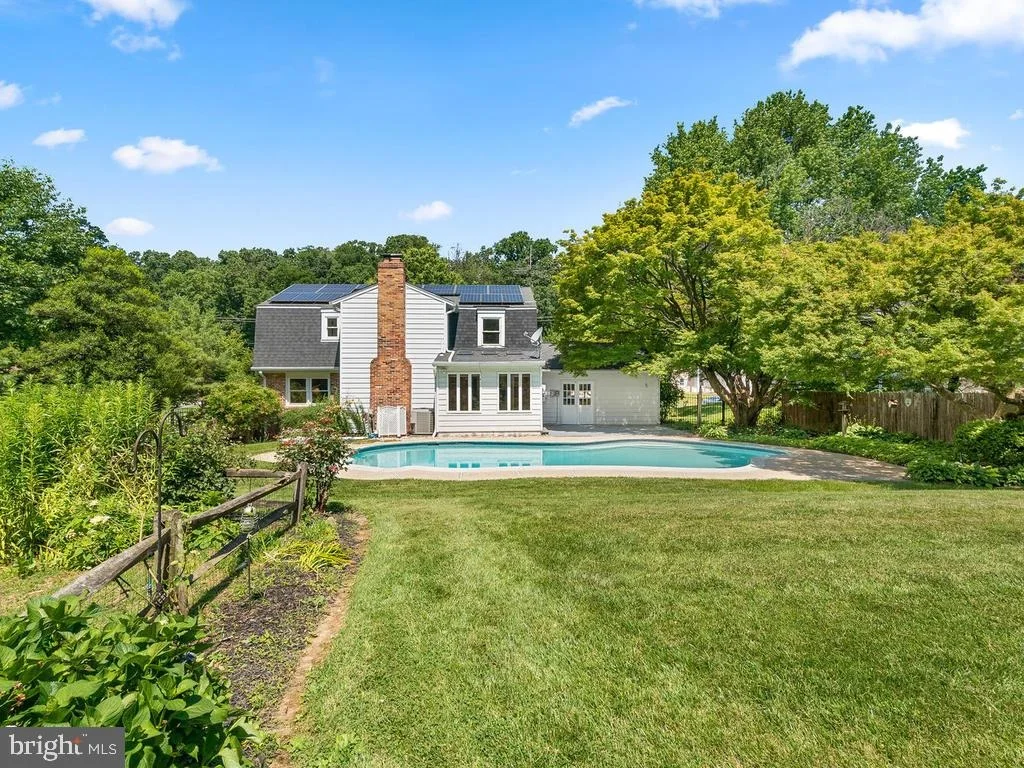 Photo of 7412 MILLER FALL ROAD