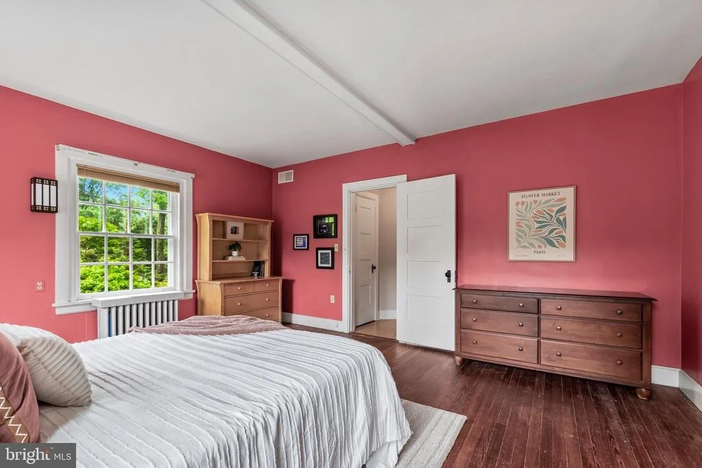 Photo of 222 LONGWOOD ROAD