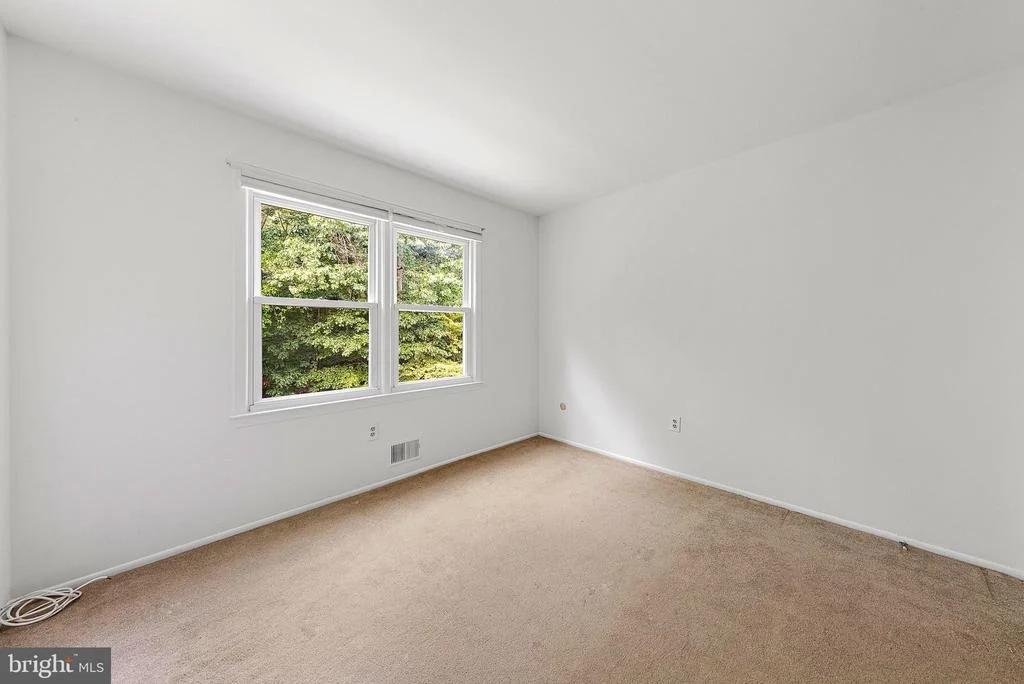 Photo of 52 COLLEEN CIRCLE