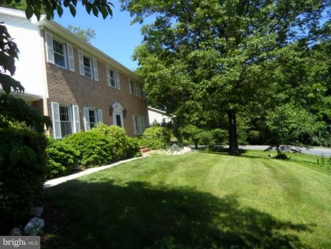 Photo of 5803 MEADOW DRIVE
