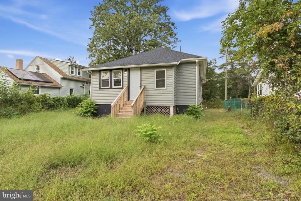 Photo of 542 BERLIN ROAD