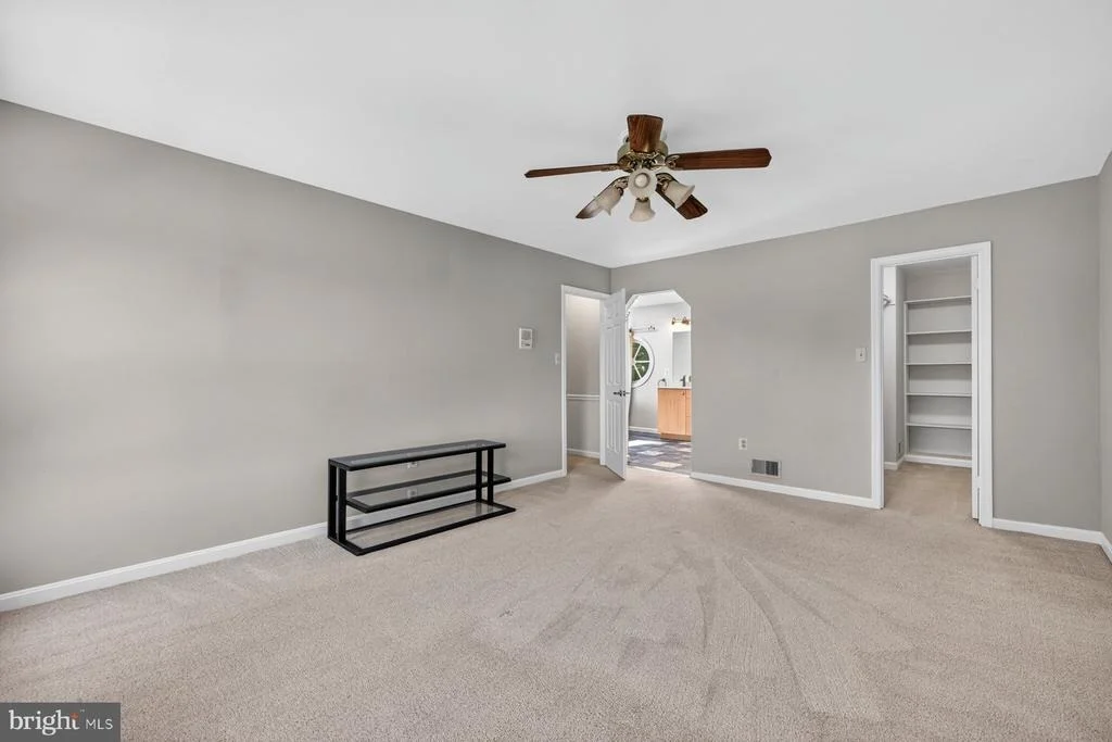 Photo of 15001 NOTLEY ROAD