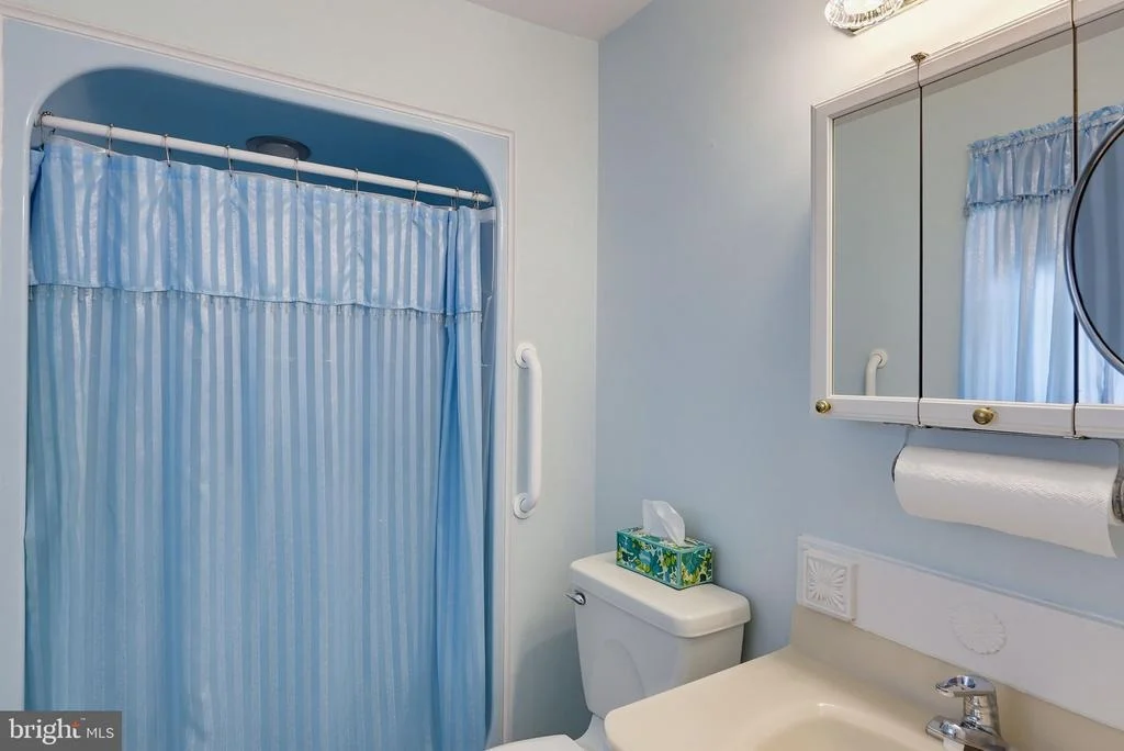 Photo of 375 SUNSHINE WAY