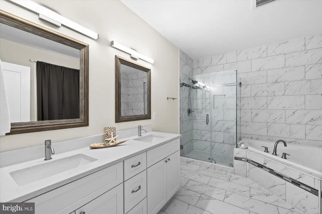 Photo of 537 MONTICELLO CIRCLE