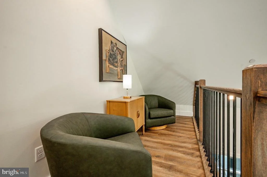 Photo of 49 GREENSTONE WAY
