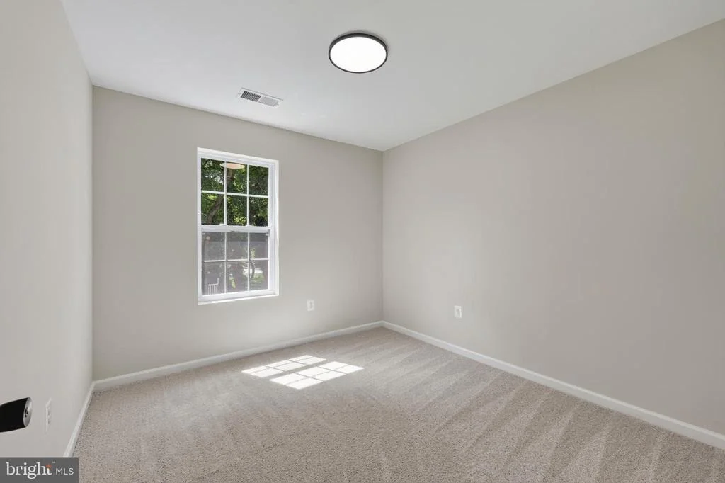 Photo of 227 MOSBY LANE