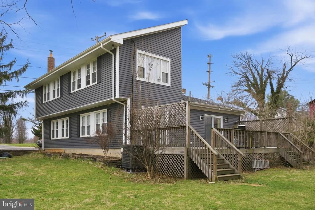 Photo of 14115 MANOR ROAD