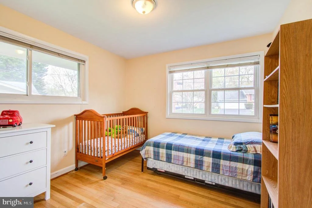 Photo of 10604 WOODSDALE DRIVE