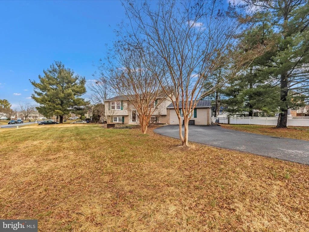 Photo of 19017 WOOTTON AVENUE