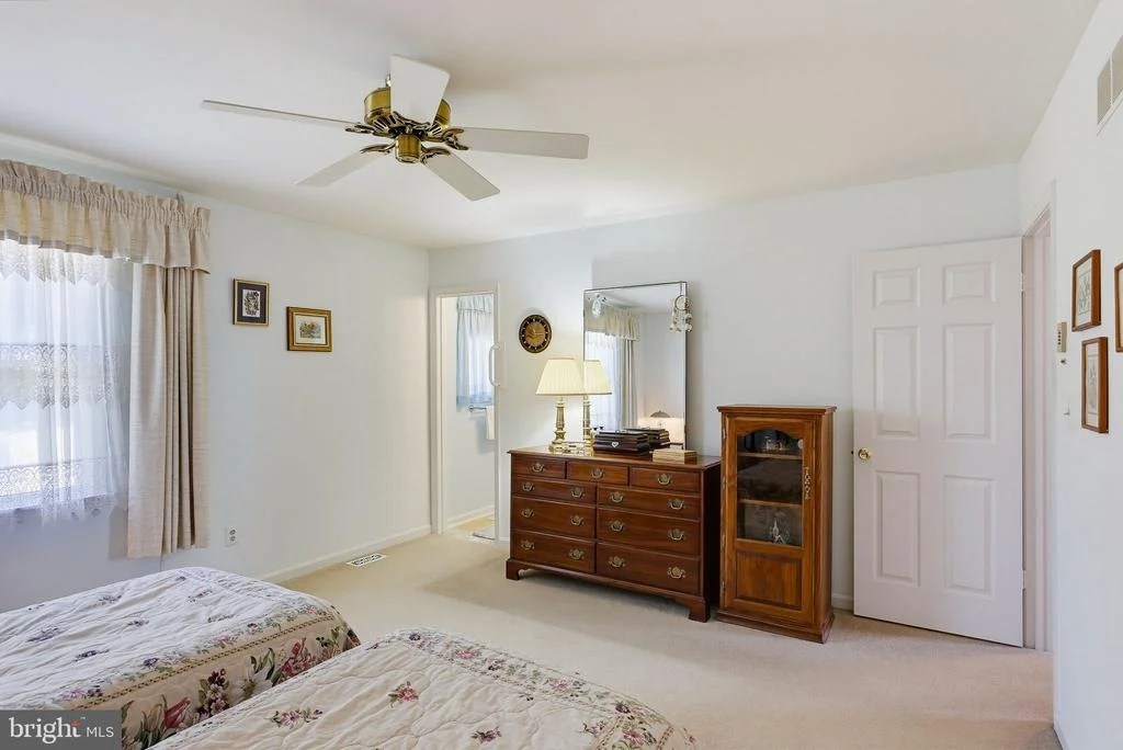 Photo of 375 SUNSHINE WAY