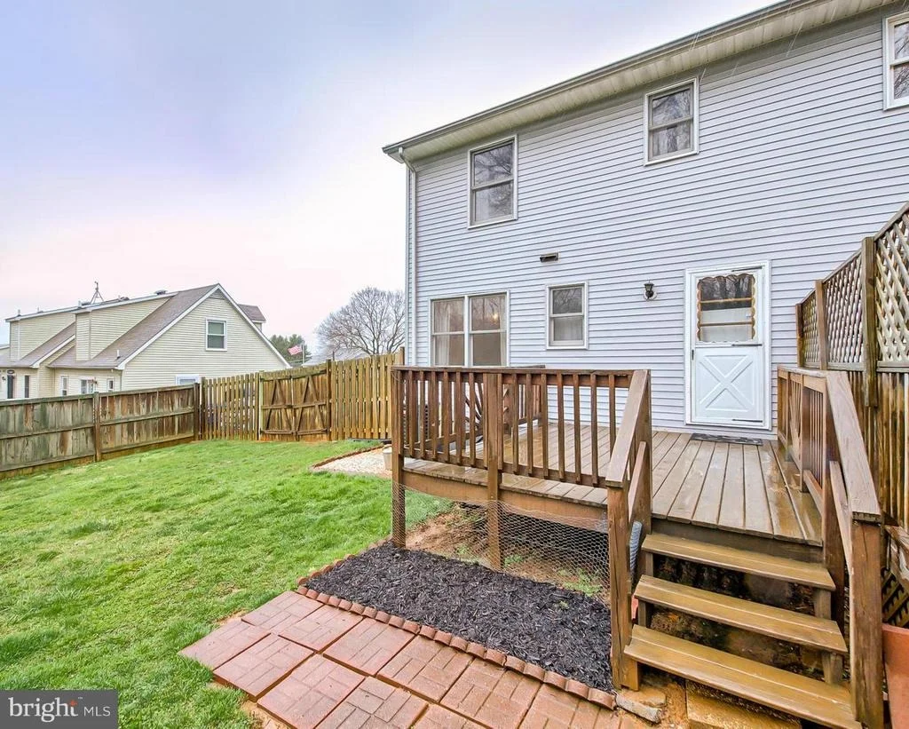 Photo of 4215 JEFFERSON PIKE