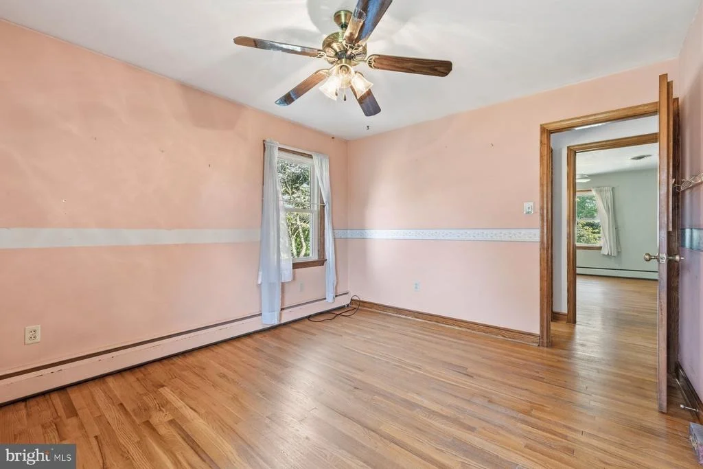 Photo of 16 LINDEN BOULEVARD
