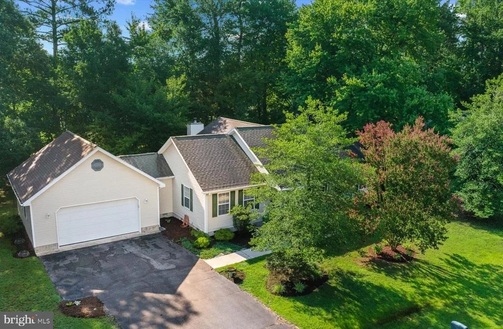 Photo of 33873 N HERON DRIVE