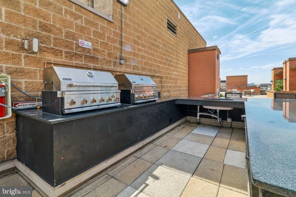 Photo of Unit 721 at 616 E STREET NW