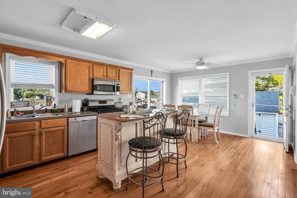 Photo of 77 BALTIC AVENUE