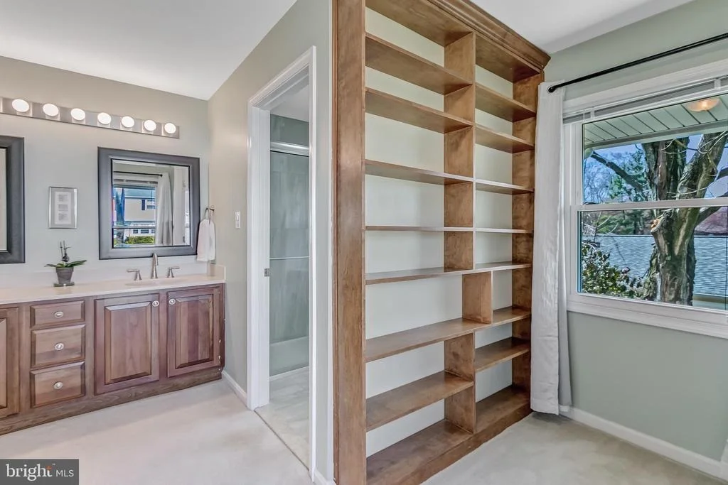 Photo of 13827 BEACON HOLLOW LANE