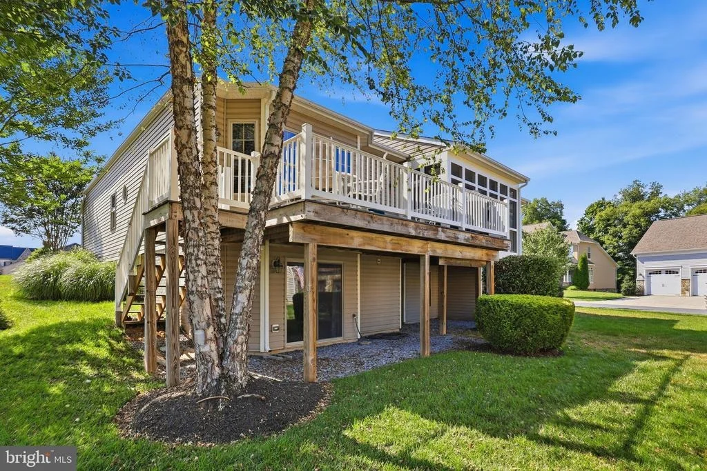 Photo of 3027 PALATINE DRIVE