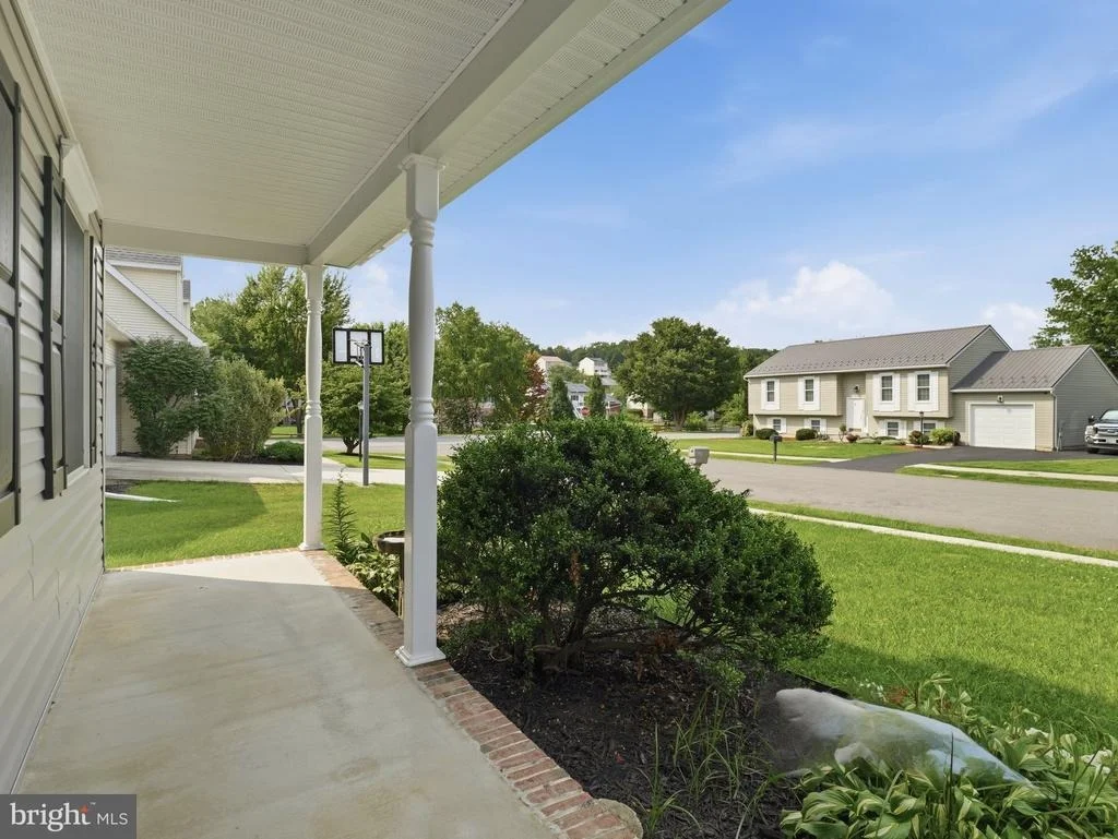 Photo of 123 SHERRIS WAY