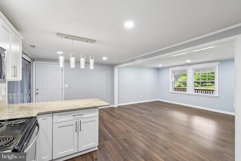 Photo of 1437 CEDARHURST ROAD