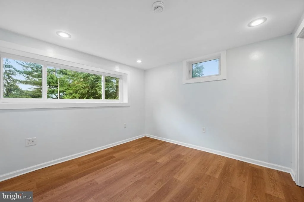 Photo of 8995 HAMBURG ROAD