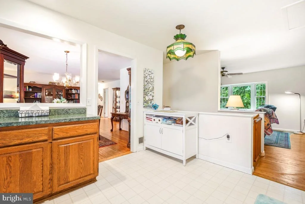 Photo of 17916 MUNCASTER ROAD