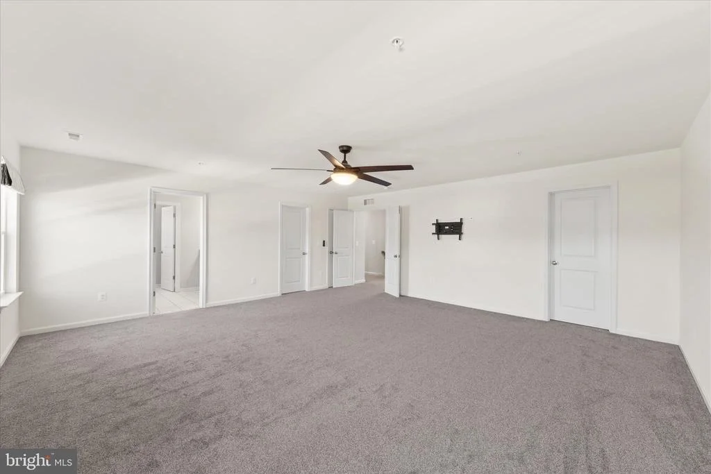 Photo of 5559 TRAFALGAR CIRCLE